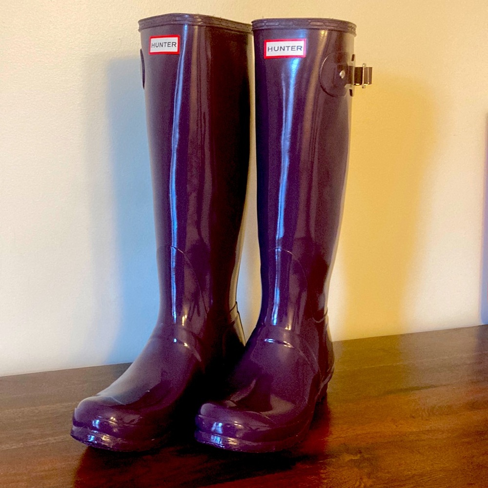 Hunter Tall Gloss Boots - Color:  Purple Urchin - Size: 10